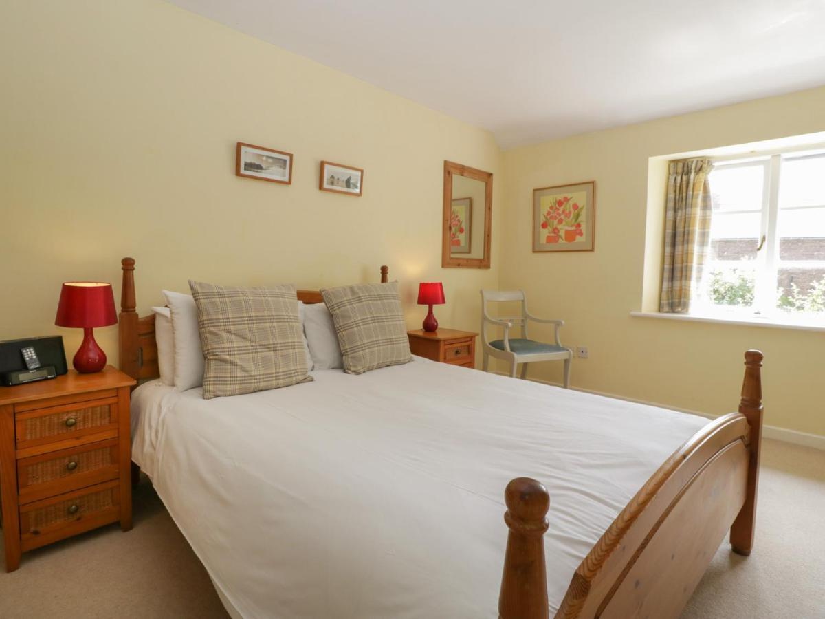 Wheelbarrow Cottage Stoke Prior  Esterno foto